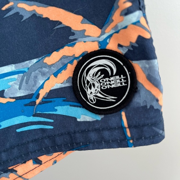 Men’s Medium- O’Neill swim trunks/ board shorts without liner. - Picture 2 of 4